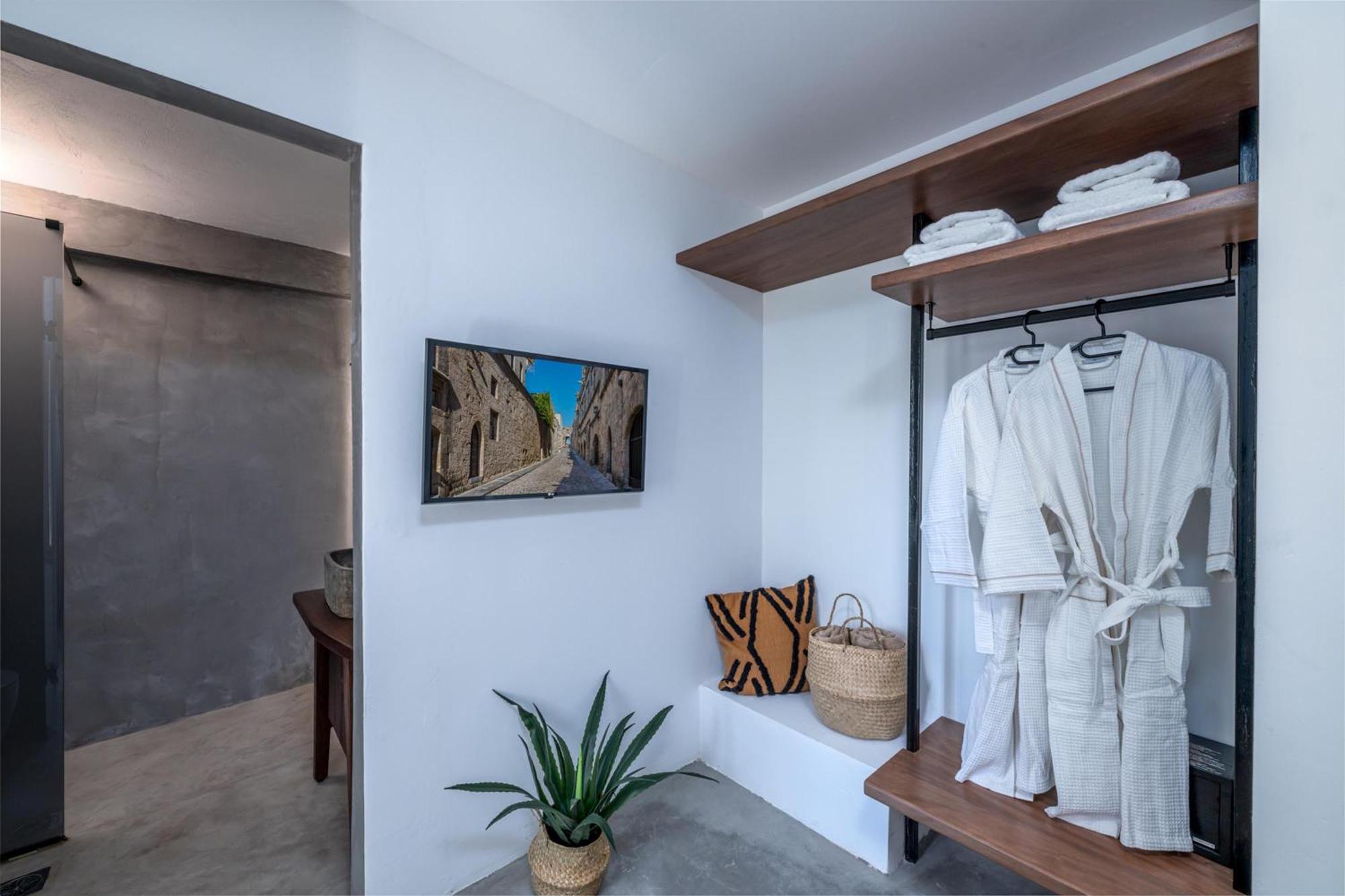 Elia Suites - Old Town Rhodes City Ruang foto