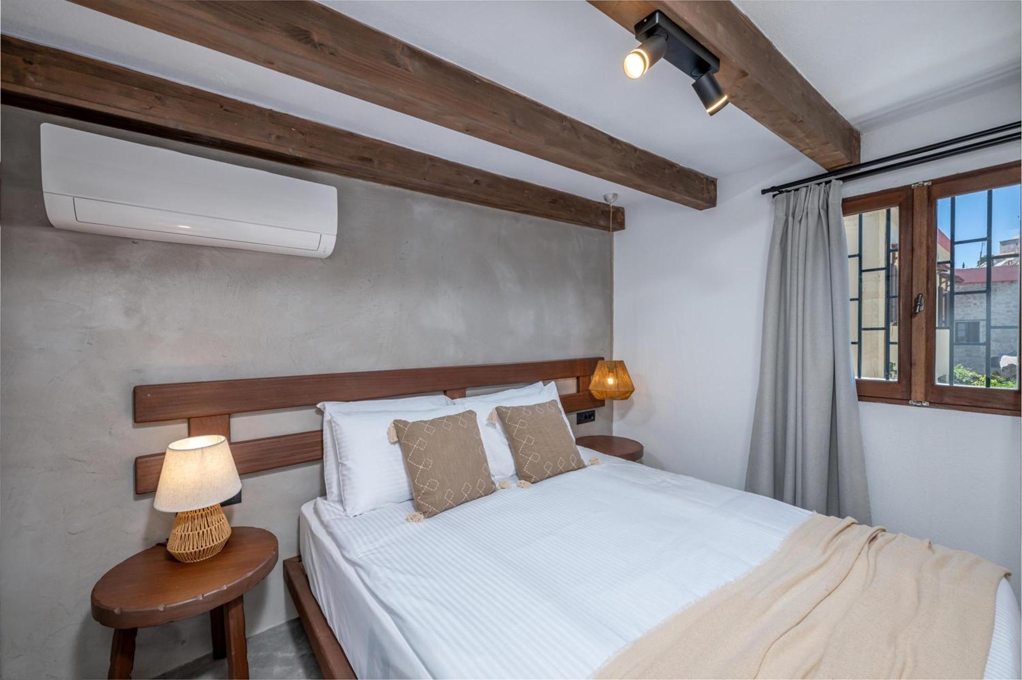 Elia Suites - Old Town Rhodes City Bagian luar foto